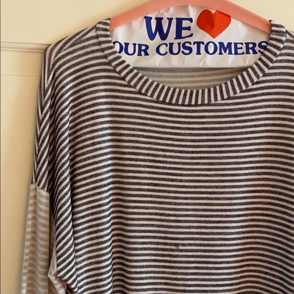 Nordstrom’s Long Sleeve - Picture 5 of 6